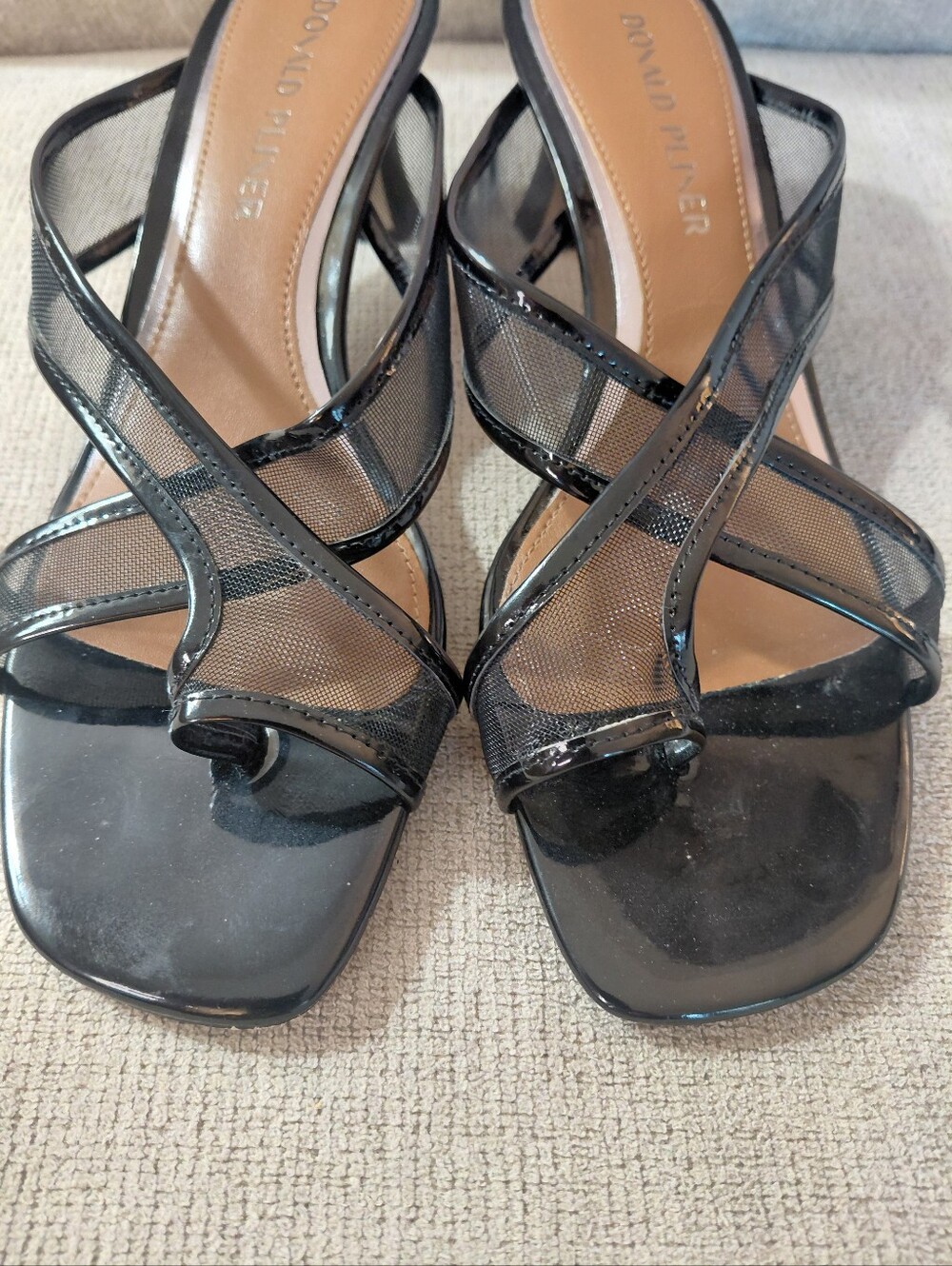 Donald J. Pliner Kiss Black Patent Nylon Mesh Strappy Mule Sandals Size 8.5 - Picture 3 of 11